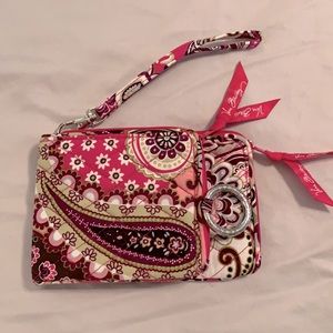 Vera Bradley wristlet with so much to offer!